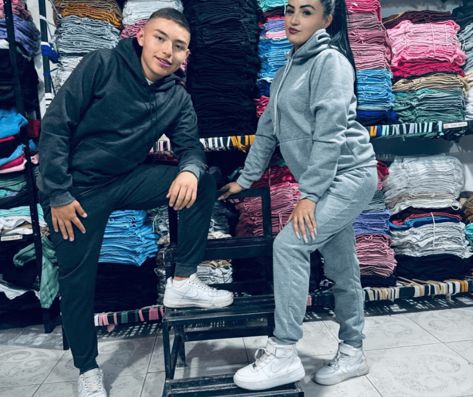 🥰El Abrazo Infinito🤩 Buzo+Pantalón